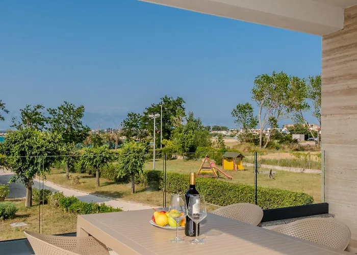 דירה Aenona Sea View נין