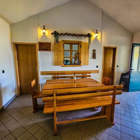 Apartament Aenona Sea View