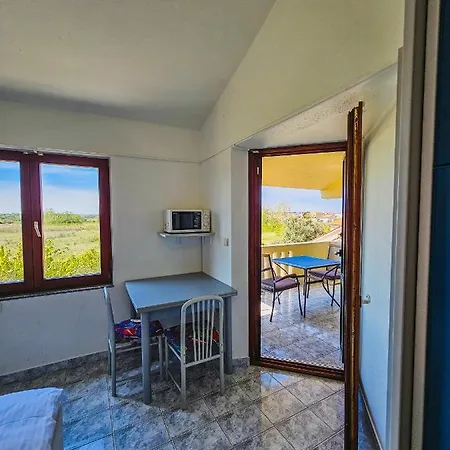 Apartment Aenona Sea View Nin