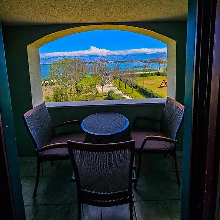 Apartment Aenona Sea View Nin