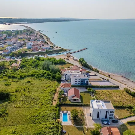 Aenona Sea View *